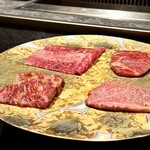 西麻布 焼肉 X - 