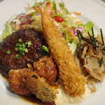 南船場Nat's食堂 - 日替りランチ（ハンバーグ&一口カツ&エビフライセット）