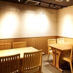 炉端焼き きっかけ - テーブル席