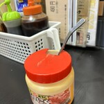 外呑処へそ 西成ホルモン焼 新橋0号店 - ニンニク、入れ放題！