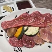 焼肉&手打ち冷麺 二郎 KANAYAMA - 一郎