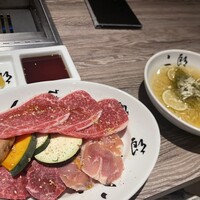 焼肉&手打ち冷麺 二郎 KANAYAMA - 