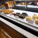 フレデリック カッセル - ショーケースの様子①