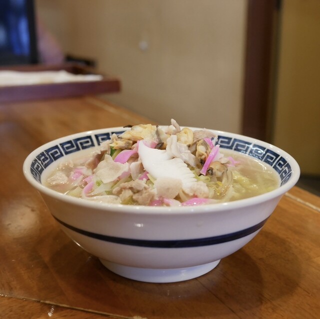 Meganebashi Kyorakuen photo