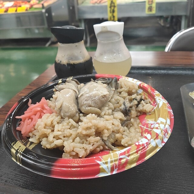 マルニ木下水産 和商市場店 - 釧路（海鮮）の写真