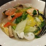 茶薫小籠包飯店 - 