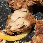 鉄板ラッシュ! - 唐揚げ　断面