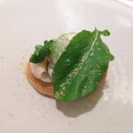 カランク - 白鯛の燻製と蕎麦粉のパンケーキ