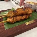 VIOLET OON SINGAPORE AT JEWEL - 