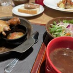 SARAS CAFE ＆ BRASSERIE - 