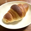 PARKER HOUSE BUTTER ROLL