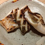 すしやのたい悟 - 酢〆カマスの炙り