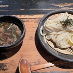 山元麺蔵 - 牛とホルモンのつけ麺