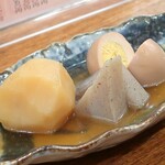 大八 - じゃがいも、こんにゃく、たまご