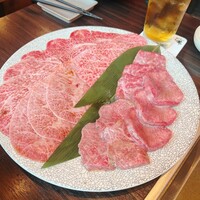 焼肉うしごろ 銀座並木通り店 - 