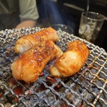 炭火焼ホルモン ぐう - 