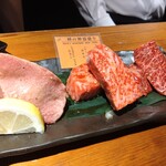 炭火焼肉ぐら - 