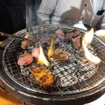 炭火焼肉ぐら - 