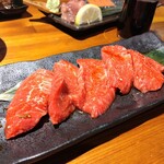 炭火焼肉ぐら - 