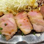 幸運豚人 - 低温調理極厚ポークジンジャー300ｇ（大盛）1,200円（ご飯・スープ、１回おかわり無料）