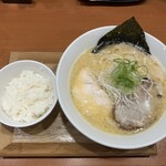 大衆中華そば喜楽 - 来ました！