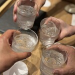 すしやのたい悟 - 乾杯です。