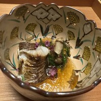 御料理 一燈 - 三国港のカマス、春菊、シメジ、お出汁のジュレ