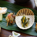 和風カフェ　はらいそ - 田舎定食（蓮根と枝豆入り豆腐肉団子）