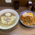 ヌードル＆スパイスカレー 今日の1番 - 朝限定セット　¥1,000-(税込)