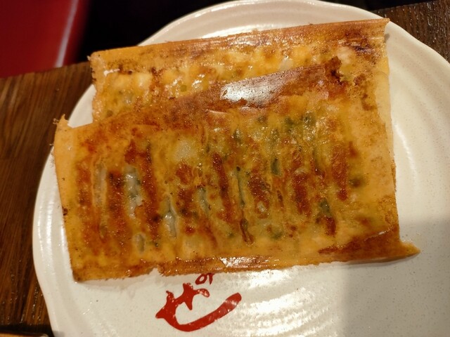 Naniwa Hitokuchi Gyoza Chaochao Ginzakoridoten photo 4