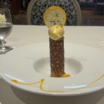 レストラン コートドール - オレンジのクルスティヤン パッションフルーツのシャーベット添え