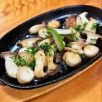 居酒屋 いごっそ - エリンギバター