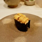 鮨 十兵衛 - 雲丹軍艦