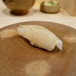 鮨 十兵衛 - あかいか 握り