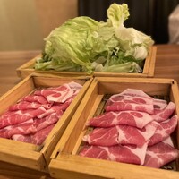 しゃぶしゃぶ・創作料理居酒屋 豚吟 栄店 - 
