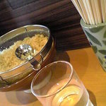 満月 - 無料の天カスがあるのが嬉しい。これがあるなしでｻｰﾋﾞｽ評価変わるよね？