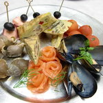 Pyrenees - ピンチョス（一口前菜の盛り合わせ）