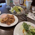 シェイクツリー バーガー＆バー - 