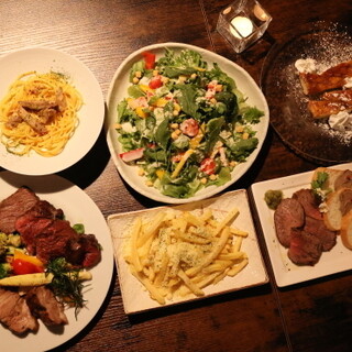 気軽に楽しめるコースは4,400円～。サプライズ演出可