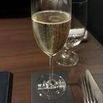 ワカヌイ グリル ダイニング バー 東京 - 