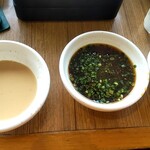 しゃぶ葉 - ゴマだれ、ポン酢、生たまごです！