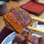 濱松地焼 鰻 まさ - 山椒の香りも十分！