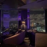 DINING & BAR TABLE 9 TOKYO - 