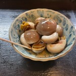 ろばたゆき - この日のおとおしは、つぶ貝にしました。