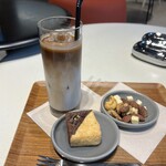 Ploom Shop 銀座カフェ - 