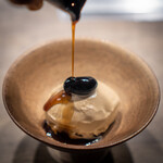 USHIGORO S. - 丹波黒豆とほうじ茶のアイス