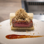 USHIGORO S. - シャトーブリアンカツサンド トリュフ添え