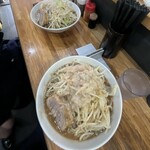 デカ盛り戦隊 豚レンジャー - 