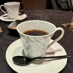 神楽坂 フレンチレストラン ラリアンス - コーヒー
      2024年10月24日