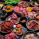 焼肉食べ放題 カルビとタン - 